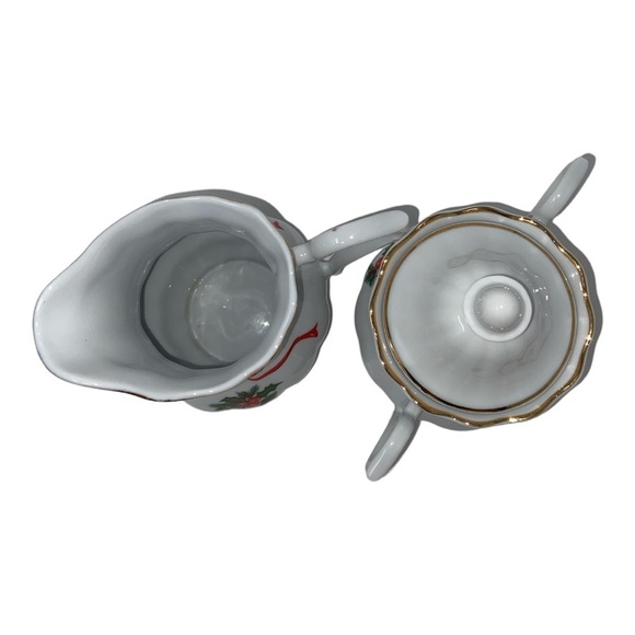 Walbrzych Christmas Holiday Sugar & Creamer Set. Vintage. - Picture 2 of 3